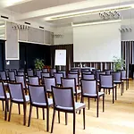Pestalozzi Hotel 2*