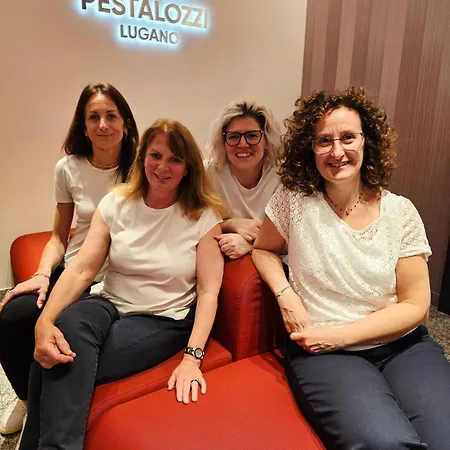 Pestalozzi Готель 2*