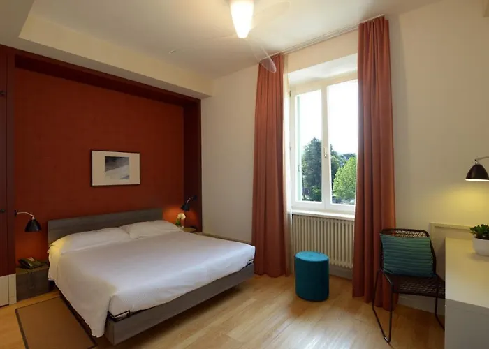 Pestalozzi 2* Lugano